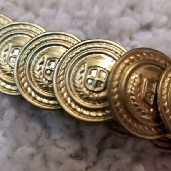Vintage Gold Button Crest Stretch Belt - Picture 5 of 7